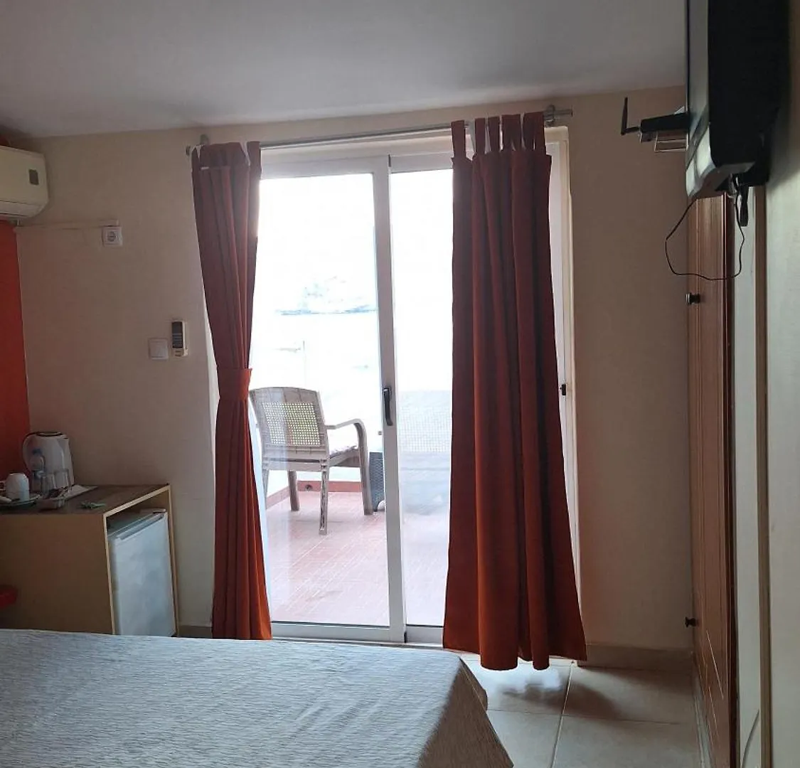 Tarrafal Residence 3*, Tarrafal (Santiago)